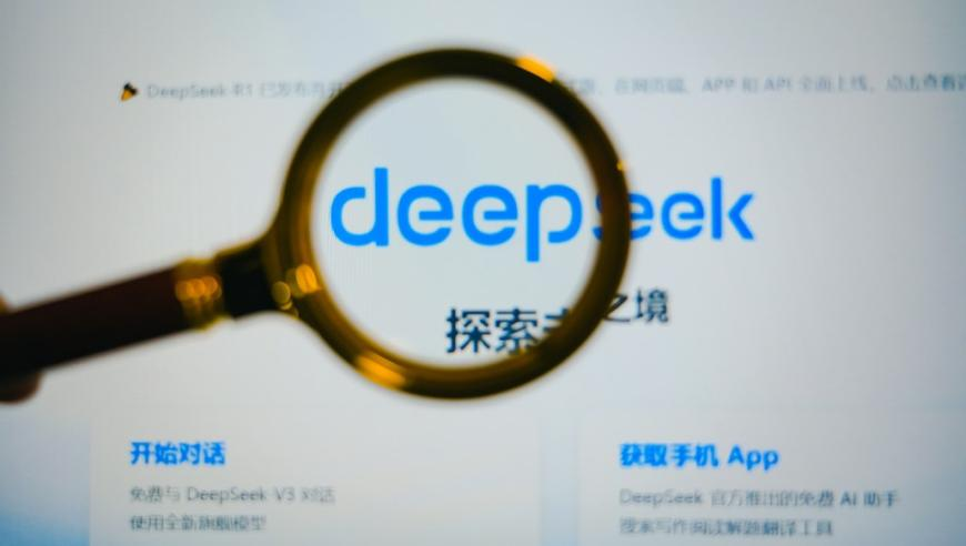 专家不建议跟风买黄金,香港本港台最快开奖报码室,最新核心解答落实_完整版V11.73