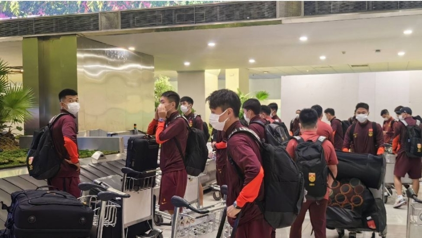2025年澳门今晚上开什么,李彦宏：自动驾驶比人开车安全十倍,创新典义解读_优选版V2.16